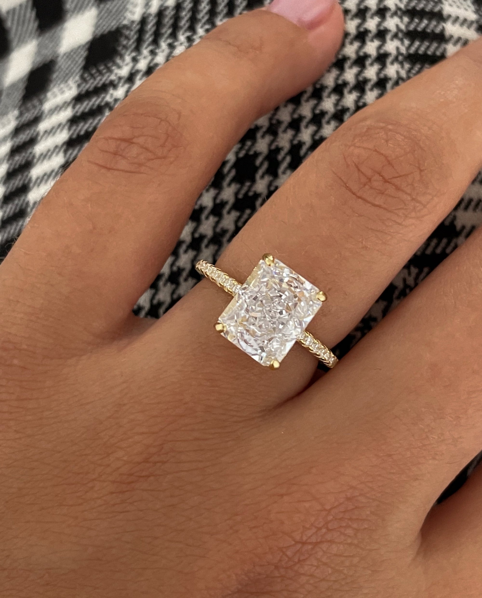 Grace Kelly ring